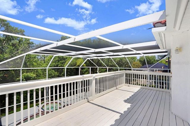 18124 COURTNEY BREEZE DRIVE, Tampa, FL 33647