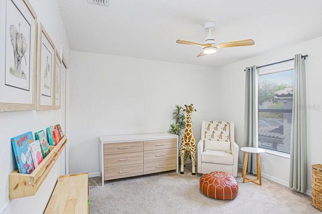 18124 COURTNEY BREEZE DRIVE, Tampa, FL 33647