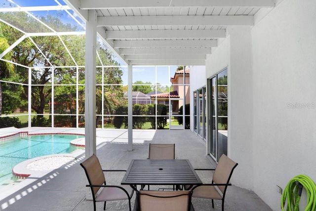 18124 COURTNEY BREEZE DRIVE, Tampa, FL 33647