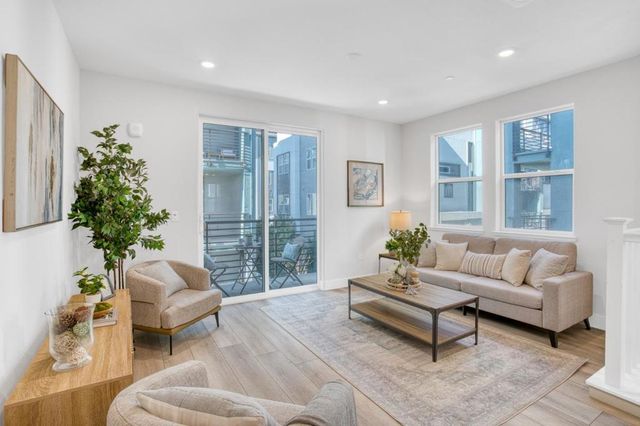 549 Yale Way, San Jose, CA 95117