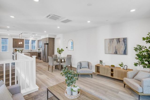 549 Yale Way, San Jose, CA 95117