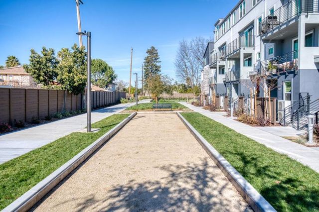 549 Yale Way, San Jose, CA 95117