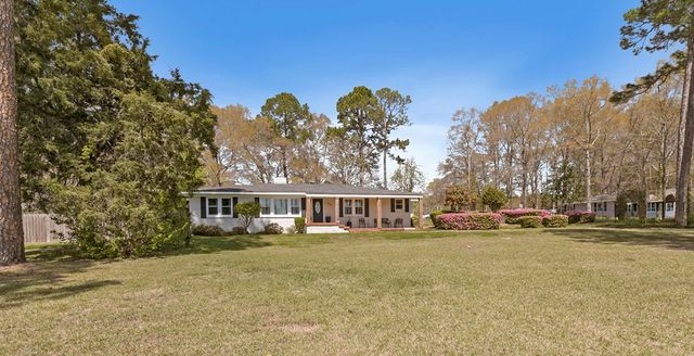 3310 County Road 203, Dothan, AL 36301