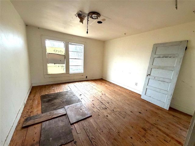 2455 Mccullough, Ingleside, TX 78362