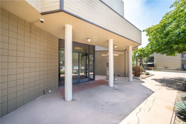 4499 Via Marisol 338, Los Angeles, CA 90042