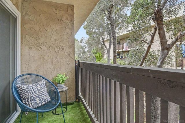 6202 Friars 301, San Diego, CA 92108