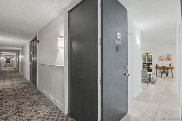 6202 Friars 301, San Diego, CA 92108