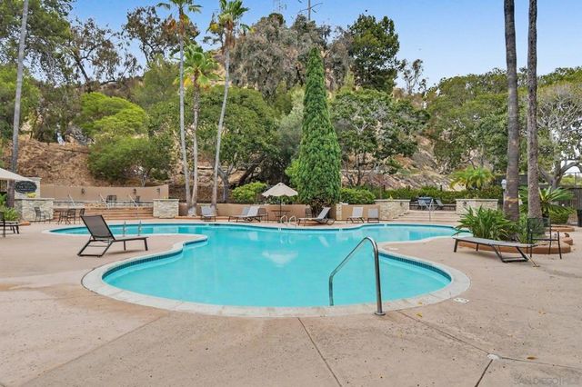 6202 Friars 301, San Diego, CA 92108