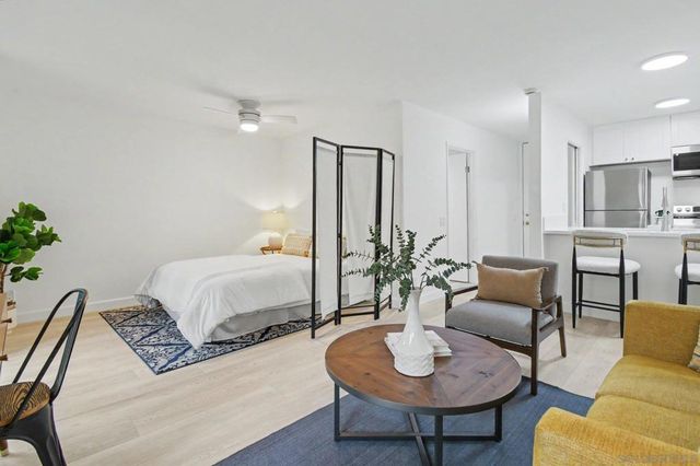 6202 Friars 301, San Diego, CA 92108