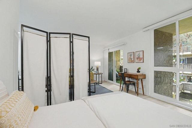 6202 Friars 301, San Diego, CA 92108