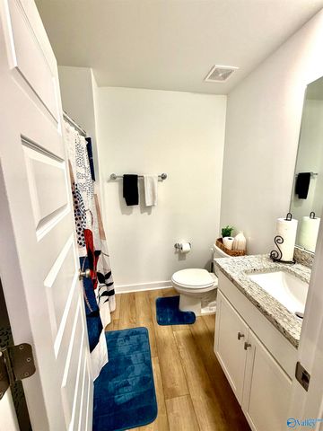 7559 Discovery Point Drive, Huntsville, AL 35806