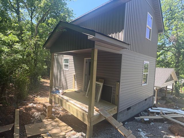 2708 E 21st Street, Chattanooga, TN 37404