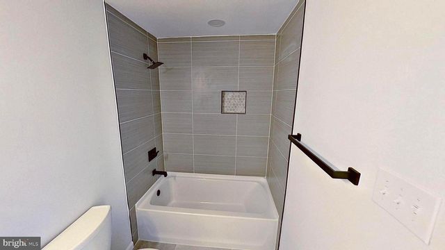 1922 MICHAEL RD, Waldorf, MD 20601