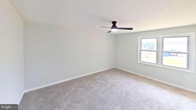 1922 MICHAEL RD, Waldorf, MD 20601