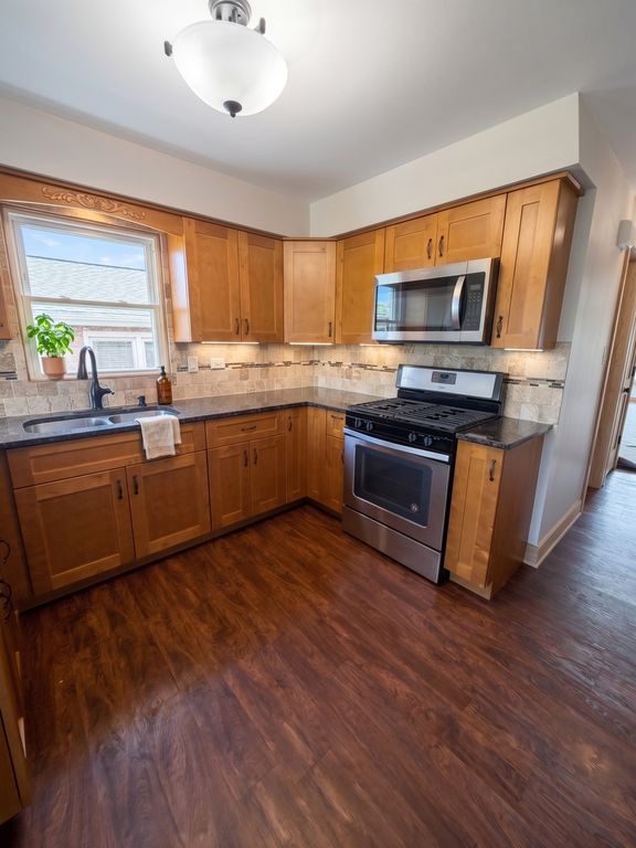 6048 W 79th Street, Burbank, IL 60459 — photo 2