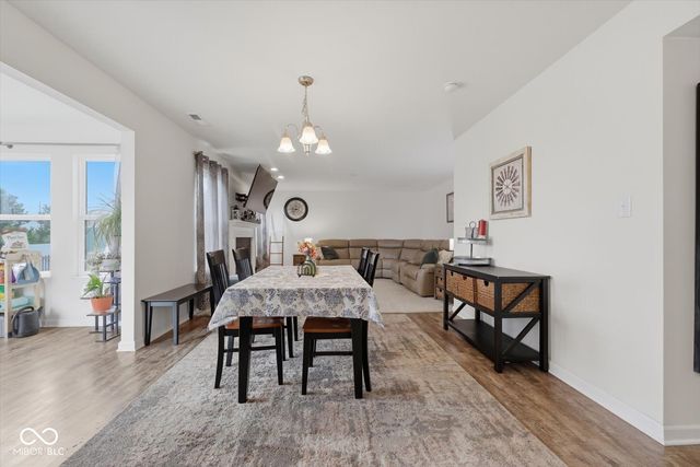 1553 Bush Way, Shelbyville, IN 46176
