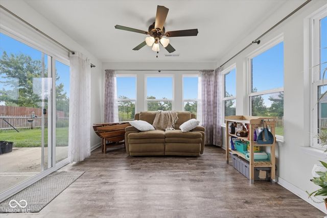1553 Bush Way, Shelbyville, IN 46176