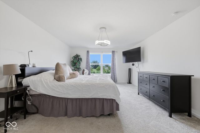 1553 Bush Way, Shelbyville, IN 46176