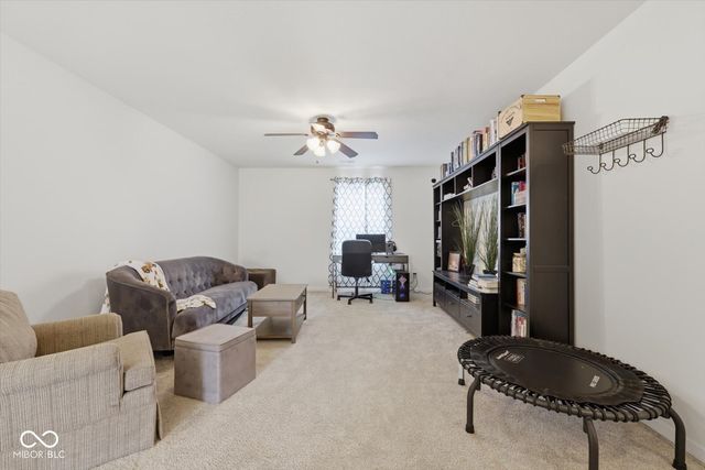 1553 Bush Way, Shelbyville, IN 46176