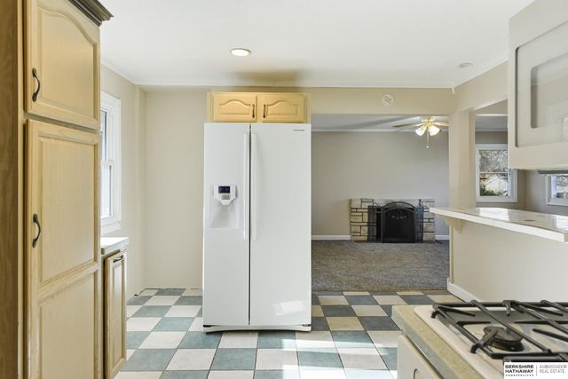 4219 N 65th Avenue, Omaha, NE 68104