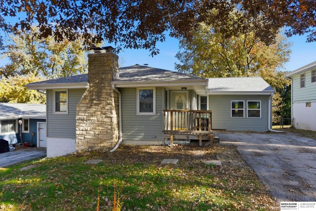 4219 N 65th Avenue, Omaha, NE 68104