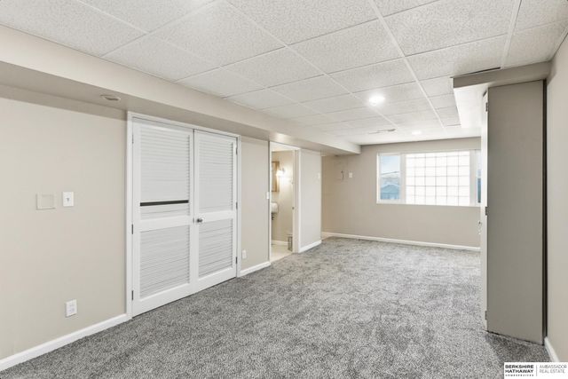 4219 N 65th Avenue, Omaha, NE 68104