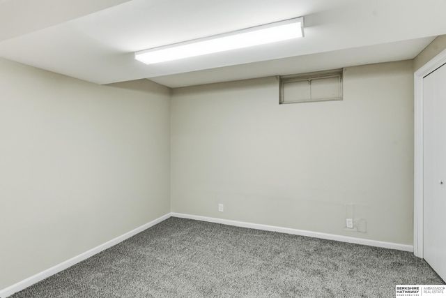 4219 N 65th Avenue, Omaha, NE 68104