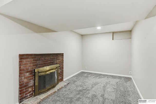 4219 N 65th Avenue, Omaha, NE 68104