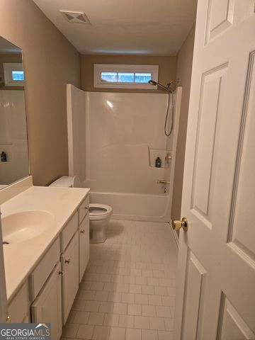 6794 Winterberry Ridge Drive, Stone Mountain, GA 30087