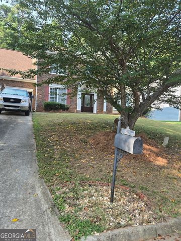 6794 Winterberry Ridge Drive, Stone Mountain, GA 30087