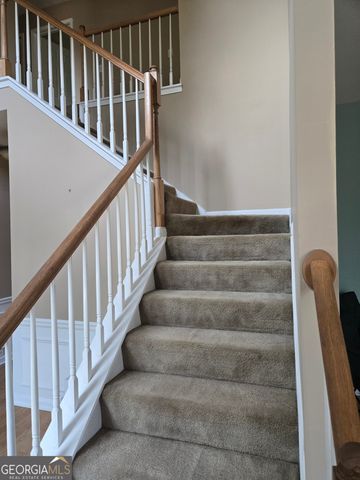 6794 Winterberry Ridge Drive, Stone Mountain, GA 30087