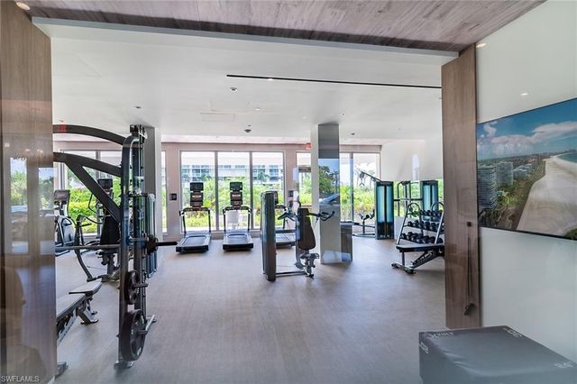 320 Seaview CT 1607, Marco Island, FL 34145
