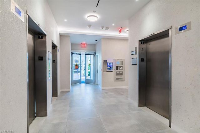 320 Seaview CT 1607, Marco Island, FL 34145