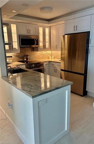 320 Seaview CT 1607, Marco Island, FL 34145