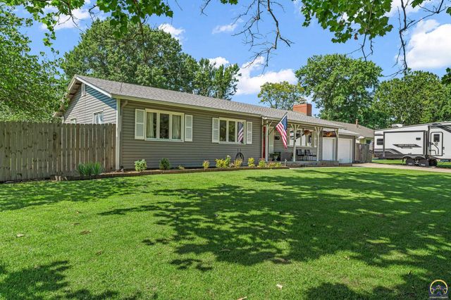 5501 SW 19th ST, Topeka, KS 66604