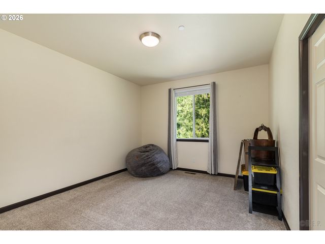 18210 SEIGERT Rd, Vernonia, OR 97064