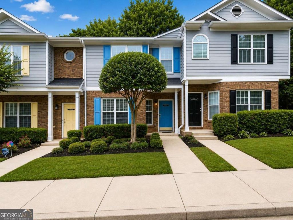 2523 Walden Lake Drive, Decatur, GA 30035