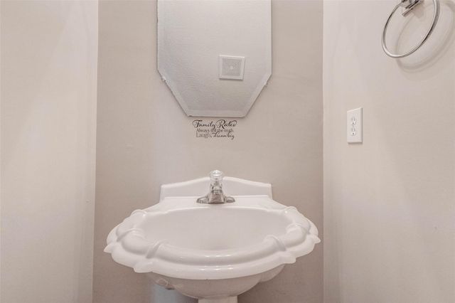 10735 Sunswept Fields Lane, Houston, TX 77064