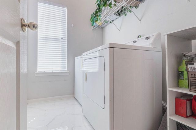 10735 Sunswept Fields Lane, Houston, TX 77064