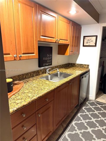 6917 Collins Avenue 506, Miami Beach, FL 33141