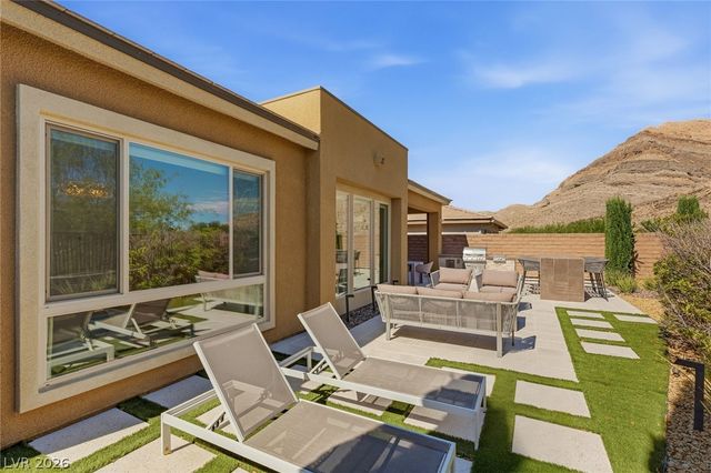 3060 Full Lotus Drive, Las Vegas, NV 89138