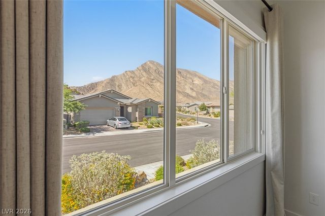 3060 Full Lotus Drive, Las Vegas, NV 89138