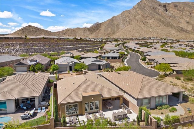 3060 Full Lotus Drive, Las Vegas, NV 89138