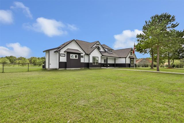 15933 Enloe Street, Splendora, TX 77372
