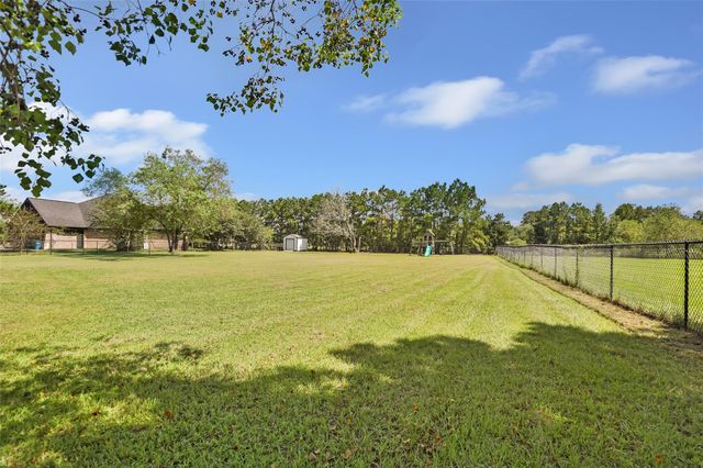 15933 Enloe Street, Splendora, TX 77372