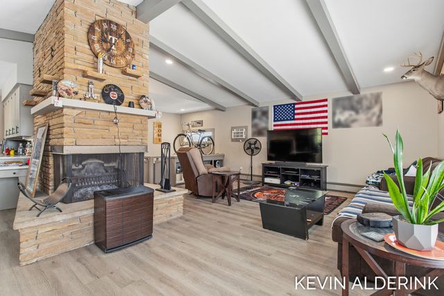 4525 135th Avenue, Hamilton, MI 49419