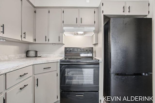 4525 135th Avenue, Hamilton, MI 49419