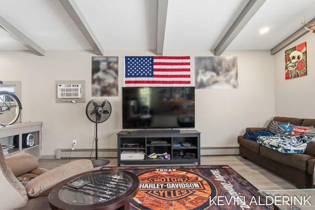 4525 135th Avenue, Hamilton, MI 49419