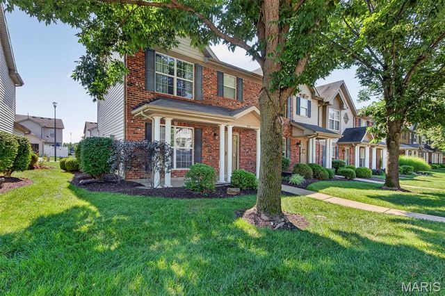 916 Carpathian Drive, Lake St Louis, MO 63367