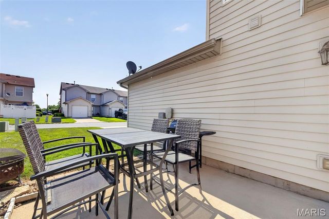 916 Carpathian Drive, Lake St Louis, MO 63367